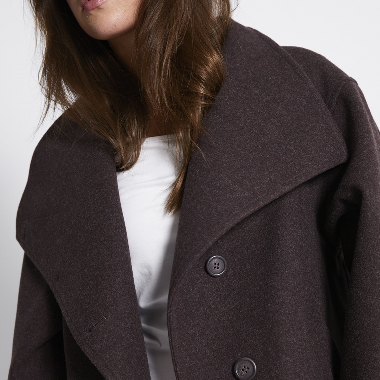 Funnel neck jacket "Blaire" Brown